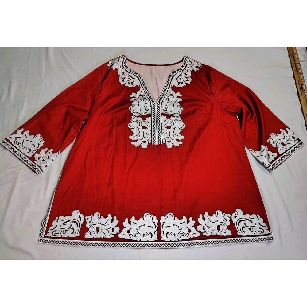 NEW Red White Embroidered Floral Tunic Blouse Sz 1X V-Neck Long Sleeve Pullover